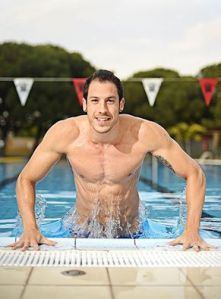 1011872_10200102348137230_1490771628_n