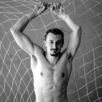 227969_19882403376_8719_n