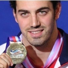 e0f2ab313ec2298cb2120c1ef1751f8a_400x400