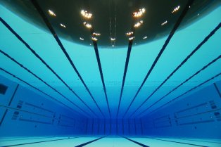 2012-poolcam-photograph