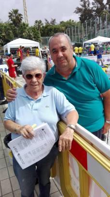 13775890_10206513842180574_8983699123357653986_n